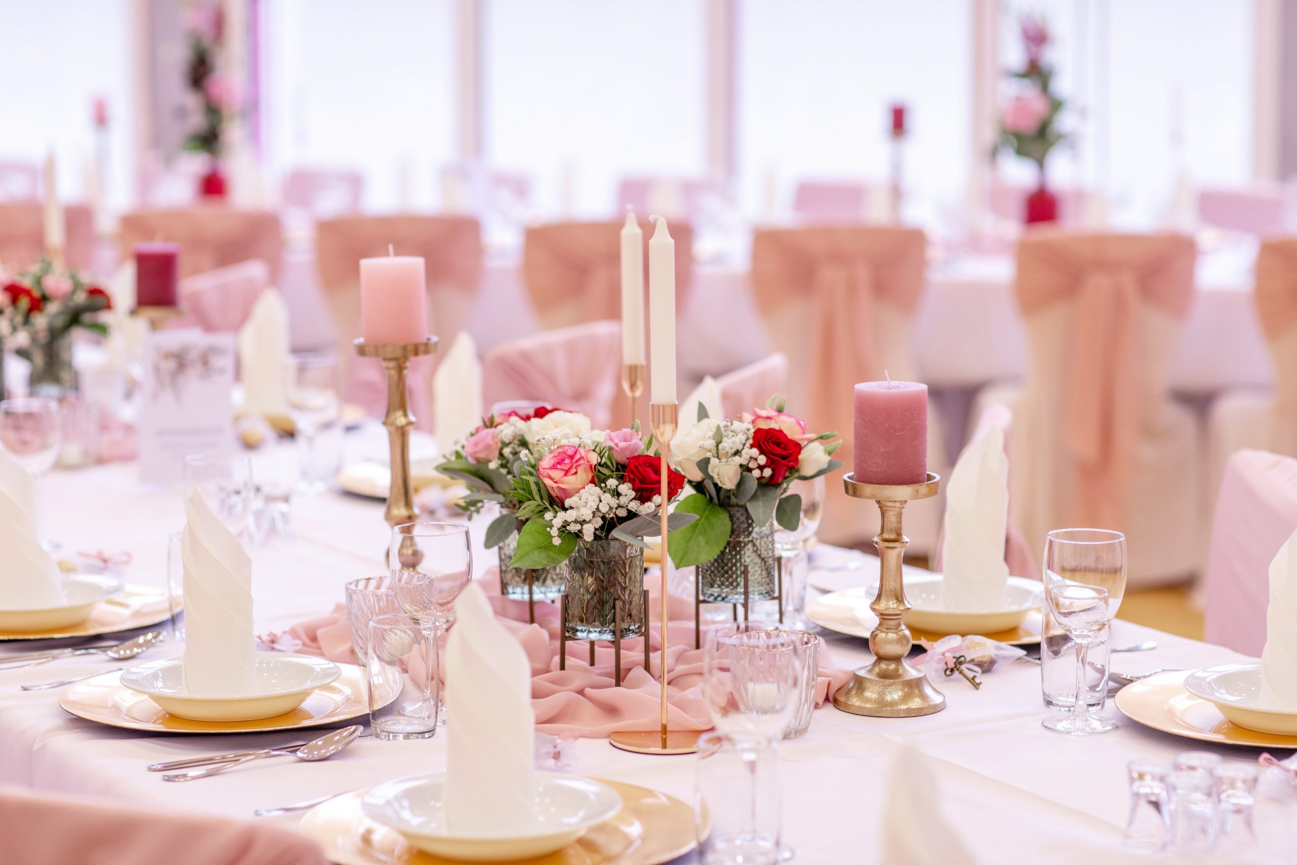 Tischdekoration in Vintage Romantik von Vollverliebt Eventdesign
